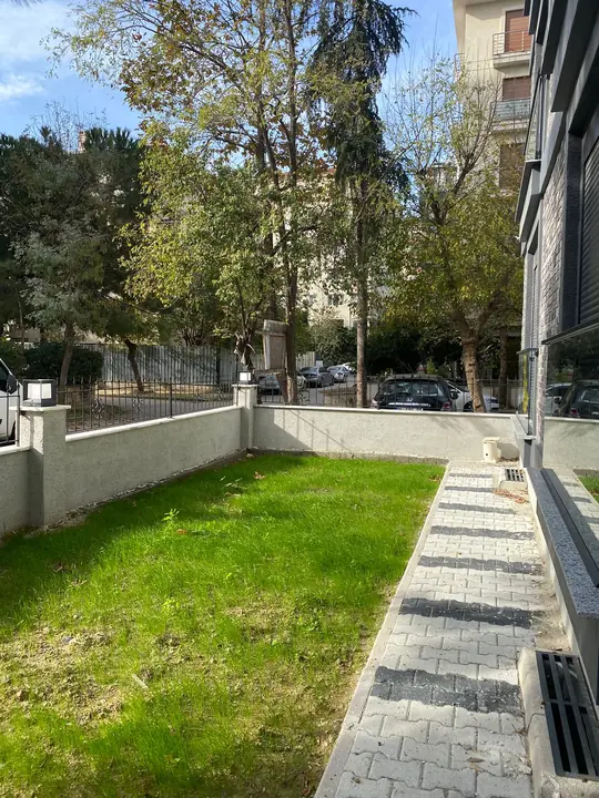 Kordonboyu Ayşem Apartmanı — Dış Mekân 4