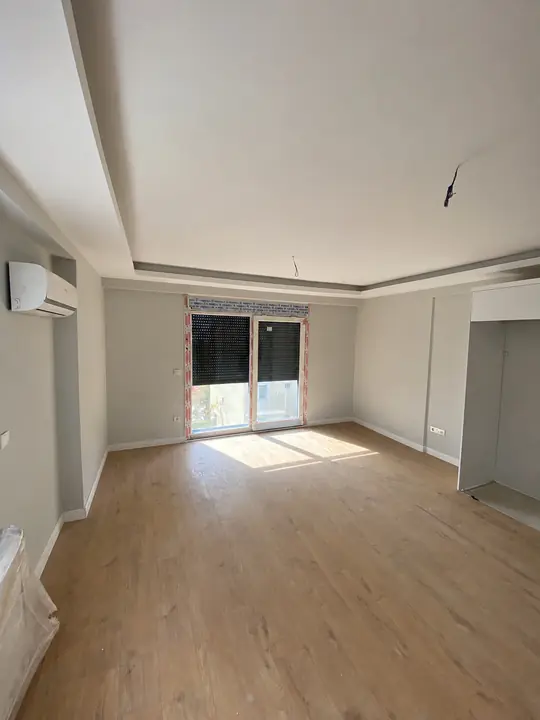 Kordonboyu Ayşem Apartmanı — İç Mekân 1