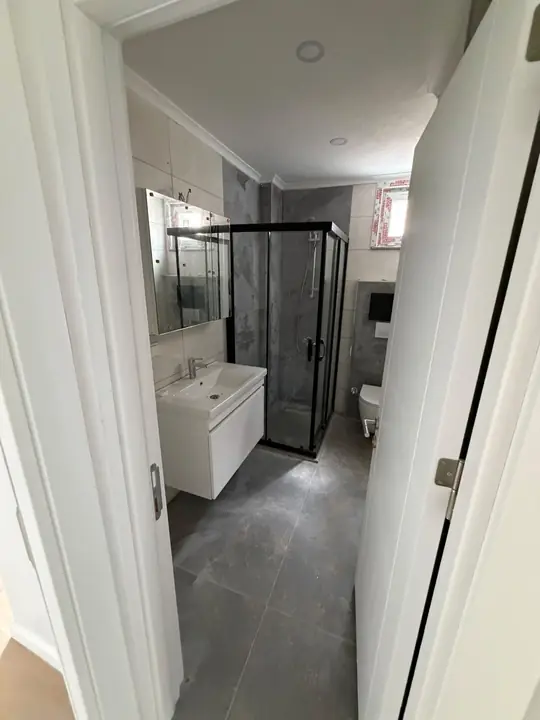 Sahrayıcedit Petekli Apartmanı — İç Mekân 16